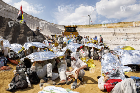 'Ende Gelände' Demonstration in Hochneukirch
