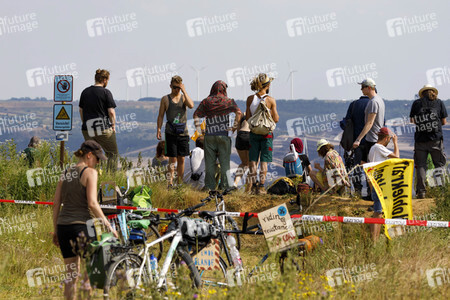 'Ende Gelände' Demonstration in Hochneukirch