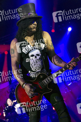 Konzert von Slash featuring Myles Kennedy and The Conspirators in Hannover