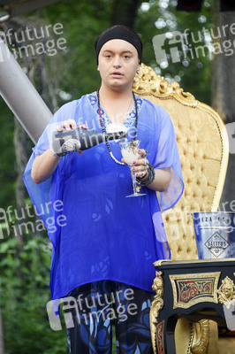 Julian F.M. Stoeckel & Friends - Die Show in Berlin