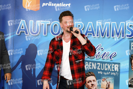 Autogrammstunde mit Ben Zucker in Großpösna