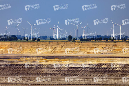 Symbolfoto Windräder