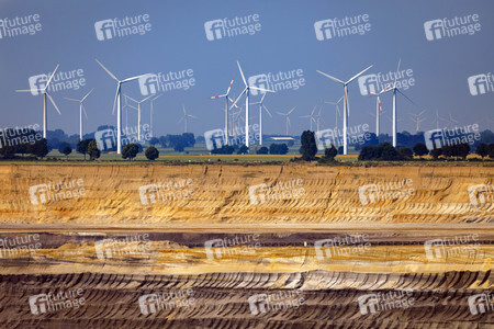 Symbolfoto Windräder