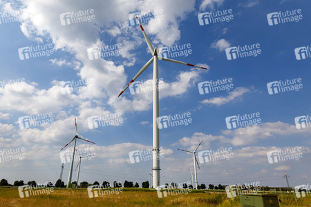 Symbolfoto Windräder