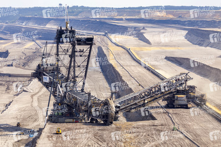 Symbolfoto Schaufelradbagger