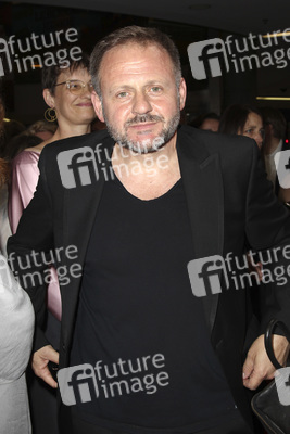 Festivaleröffnung und Filmpremiere 'The Art of Self-Defense', Filmfest München 2019