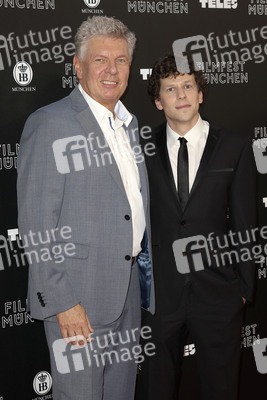 Festivaleröffnung und Filmpremiere 'The Art of Self-Defense', Filmfest München 2019