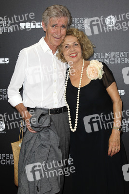 Festivaleröffnung und Filmpremiere 'The Art of Self-Defense', Filmfest München 2019