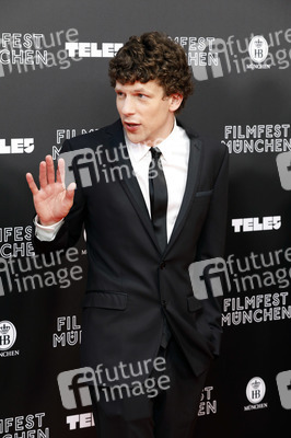 Festivaleröffnung und Filmpremiere 'The Art of Self-Defense', Filmfest München 2019