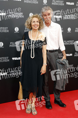 Festivaleröffnung und Filmpremiere 'The Art of Self-Defense', Filmfest München 2019