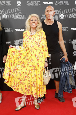 Festivaleröffnung und Filmpremiere 'The Art of Self-Defense', Filmfest München 2019