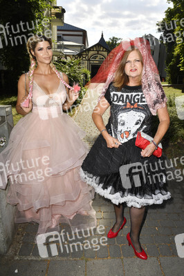 Präsentation der Brautmodenkollektion Pompöös by Semiha Bähr in Berlin