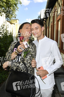 Präsentation der Brautmodenkollektion Pompöös by Semiha Bähr in Berlin