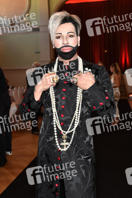 Präsentation der Brautmodenkollektion Pompöös by Semiha Bähr in Berlin