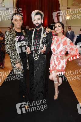 Präsentation der Brautmodenkollektion Pompöös by Semiha Bähr in Berlin