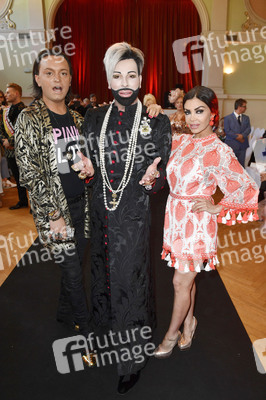 Präsentation der Brautmodenkollektion Pompöös by Semiha Bähr in Berlin