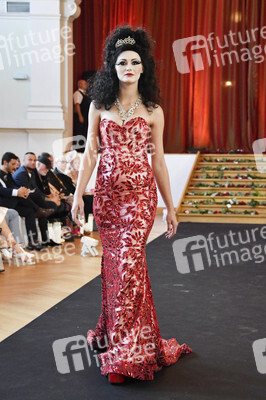 Präsentation der Brautmodenkollektion Pompöös by Semiha Bähr in Berlin