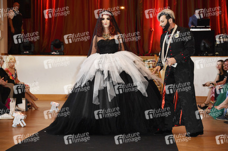 Präsentation der Brautmodenkollektion Pompöös by Semiha Bähr in Berlin