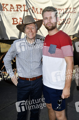 Premiere 'Unter Geiern - Der Sohn des Bärenjägers' in Bad Segeberg