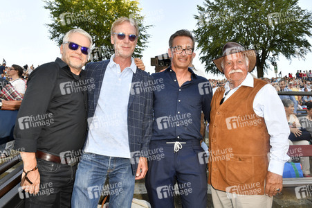 Premiere 'Unter Geiern - Der Sohn des Bärenjägers' in Bad Segeberg