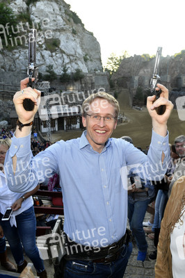 Premiere 'Unter Geiern - Der Sohn des Bärenjägers' in Bad Segeberg
