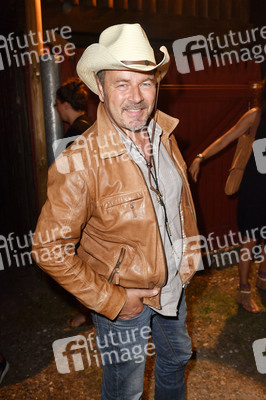 Premiere 'Unter Geiern - Der Sohn des Bärenjägers' in Bad Segeberg