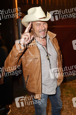 Premiere 'Unter Geiern - Der Sohn des Bärenjägers' in Bad Segeberg