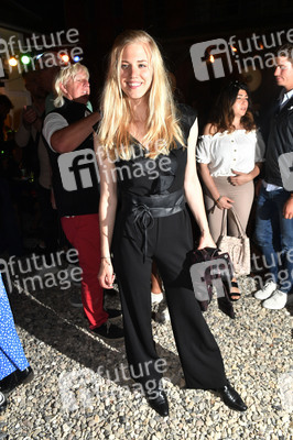 Premiere 'Unter Geiern - Der Sohn des Bärenjägers' in Bad Segeberg