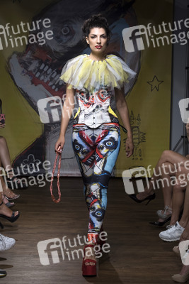 Maya Hansen Fashion Show auf der Mercedes-Benz Fashion Week Madrid Spring/Summer 2020
