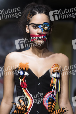 Maya Hansen Fashion Show auf der Mercedes-Benz Fashion Week Madrid Spring/Summer 2020