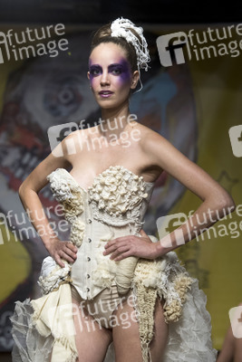 Maya Hansen Fashion Show auf der Mercedes-Benz Fashion Week Madrid Spring/Summer 2020