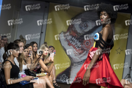 Maya Hansen Fashion Show auf der Mercedes-Benz Fashion Week Madrid Spring/Summer 2020