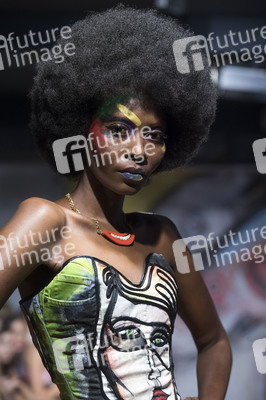 Maya Hansen Fashion Show auf der Mercedes-Benz Fashion Week Madrid Spring/Summer 2020