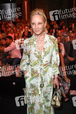 Riani Fashion Show auf der Berlin Fashion Week Spring/Summer 2020