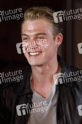 Settermin 'Unsere wunderbaren Jahre' in Solingen