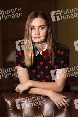 Photoshooting mit Kara Hayward und Liana Liberato, Karlovy Vary International Film Festival 2019