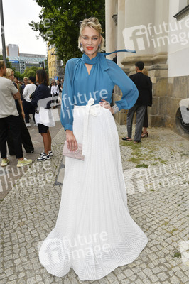 Nobi Talai Fashion Show auf der Berlin Fashion Week Spring/Summer 2020