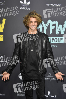 AYFW Opening Show auf der Berlin Fashion Week Spring/Summer 2020