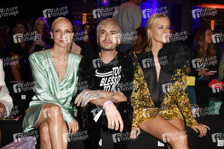 AYFW Opening Show auf der Berlin Fashion Week Spring/Summer 2020