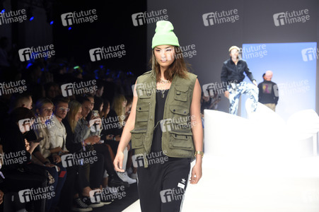 Adidas Fashion Show auf der About You Fashion Week in Berlin