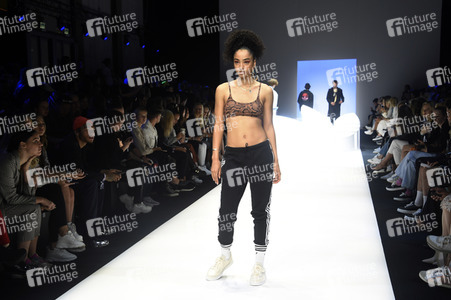 Adidas Fashion Show auf der About You Fashion Week in Berlin