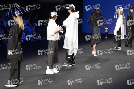 Alaska Fashion Show auf der Mercedes-Benz Fashion Week Madrid Spring/Summer 2020