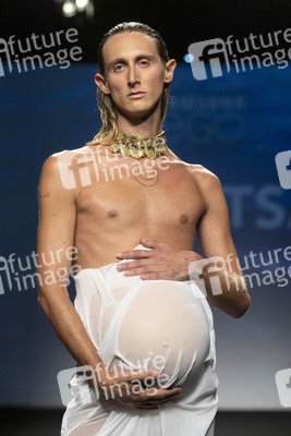 Di Petsa Fashion Show auf der Mercedes-Benz Fashion Week Madrid Spring/Summer 2020