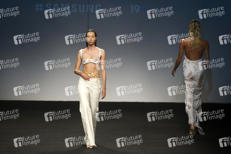 Di Petsa Fashion Show auf der Mercedes-Benz Fashion Week Madrid Spring/Summer 2020