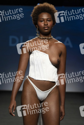 Di Petsa Fashion Show auf der Mercedes-Benz Fashion Week Madrid Spring/Summer 2020