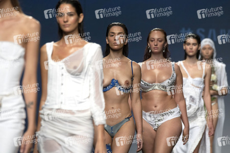 Di Petsa Fashion Show auf der Mercedes-Benz Fashion Week Madrid Spring/Summer 2020