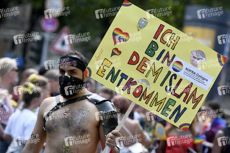 Christopher Street Day Parade in Köln
