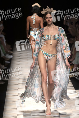 Dolores Cortes Fashion Show auf der Mercedes-Benz Fashion Week Madrid Spring/Summer 2020