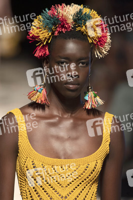 Dolores Cortes Fashion Show auf der Mercedes-Benz Fashion Week Madrid Spring/Summer 2020
