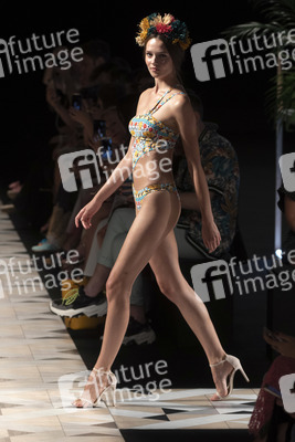 Dolores Cortes Fashion Show auf der Mercedes-Benz Fashion Week Madrid Spring/Summer 2020